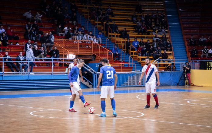 Utakmica Dinamo - Square pred publikom