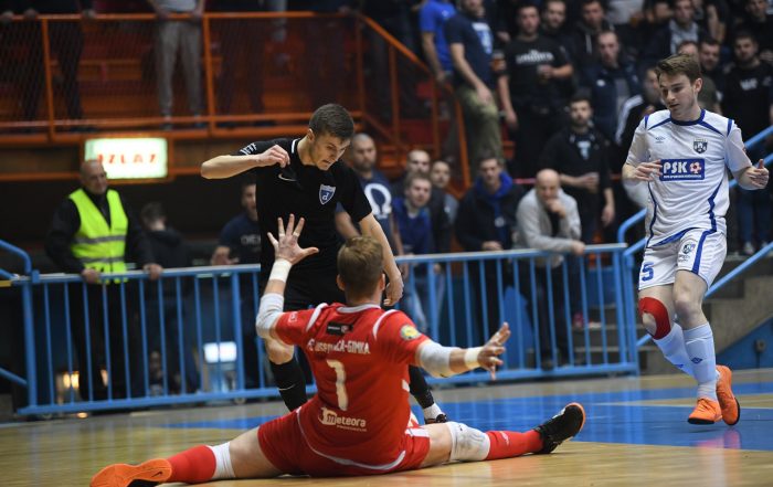 Futsal Dinamo - Uspinjača-Gimka