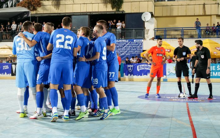 pohod na prvi trofej sezone