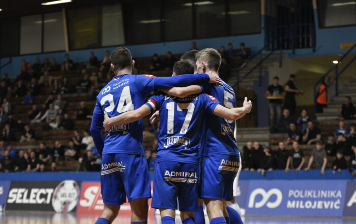 Futsal Dinamo - Crnica