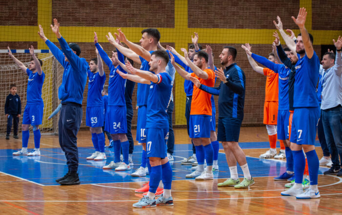 Futsal Dinamo - Crnica