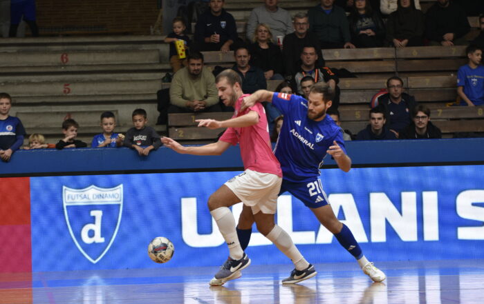 Futsal Dinamo - Crnica