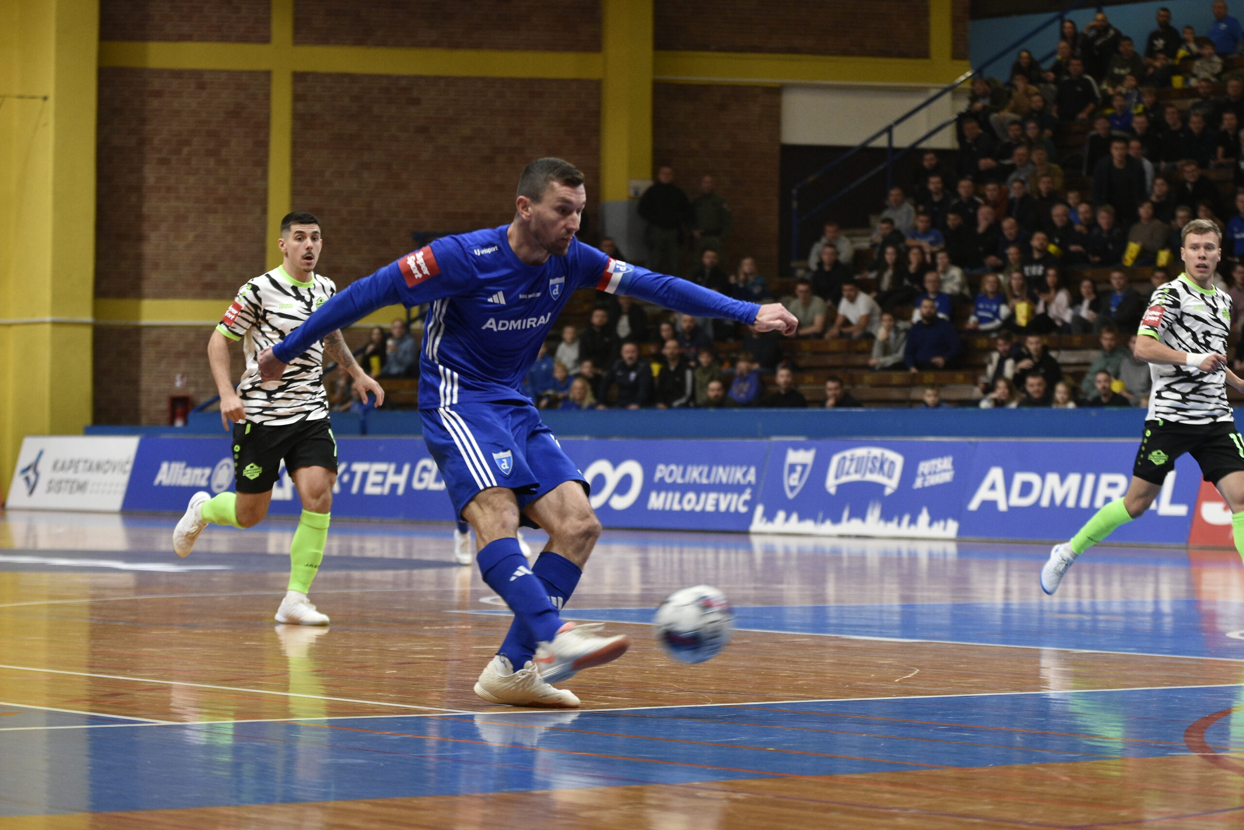 Futsal Dinamo - Olmissum