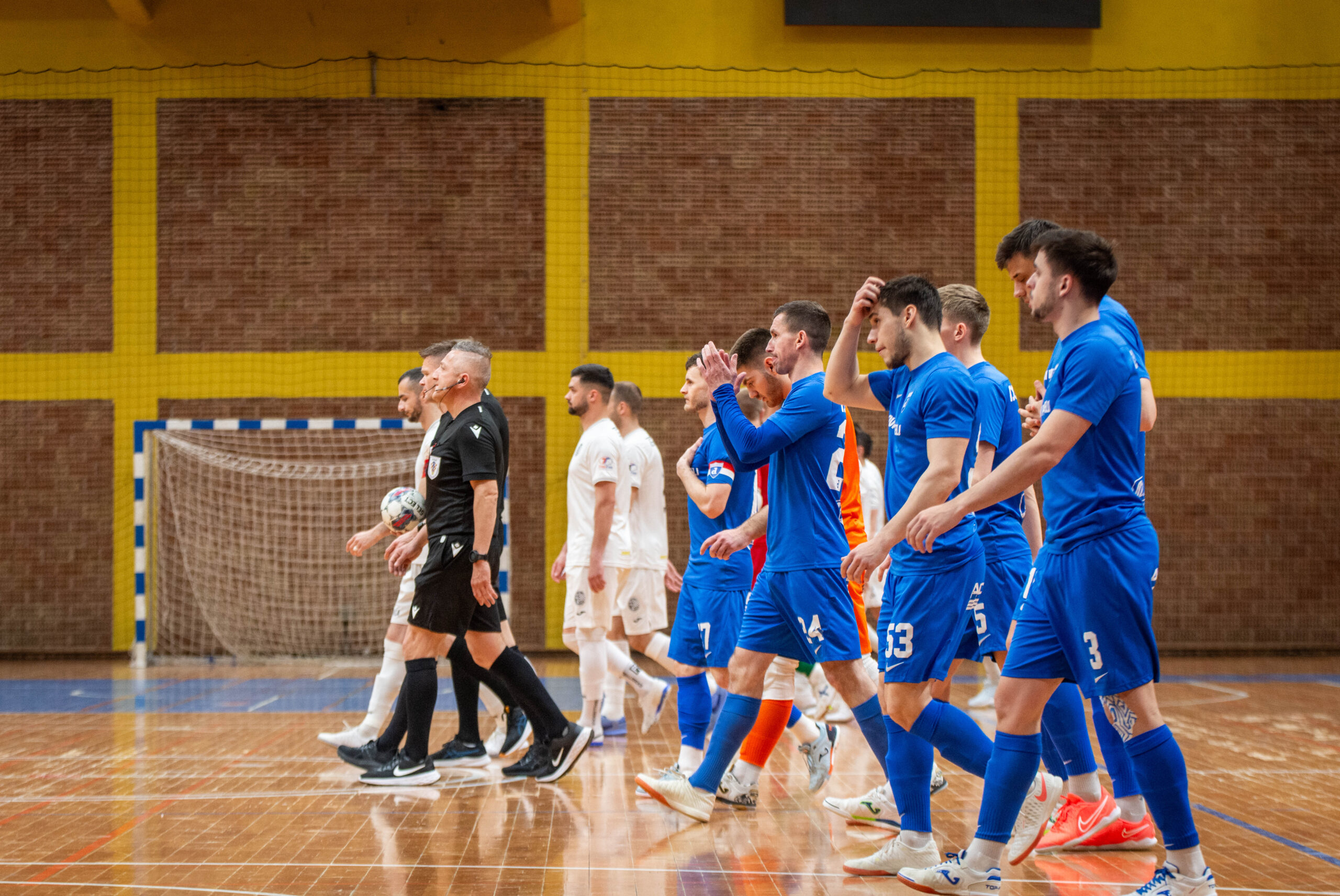 Futsal Dinamo - Crnica